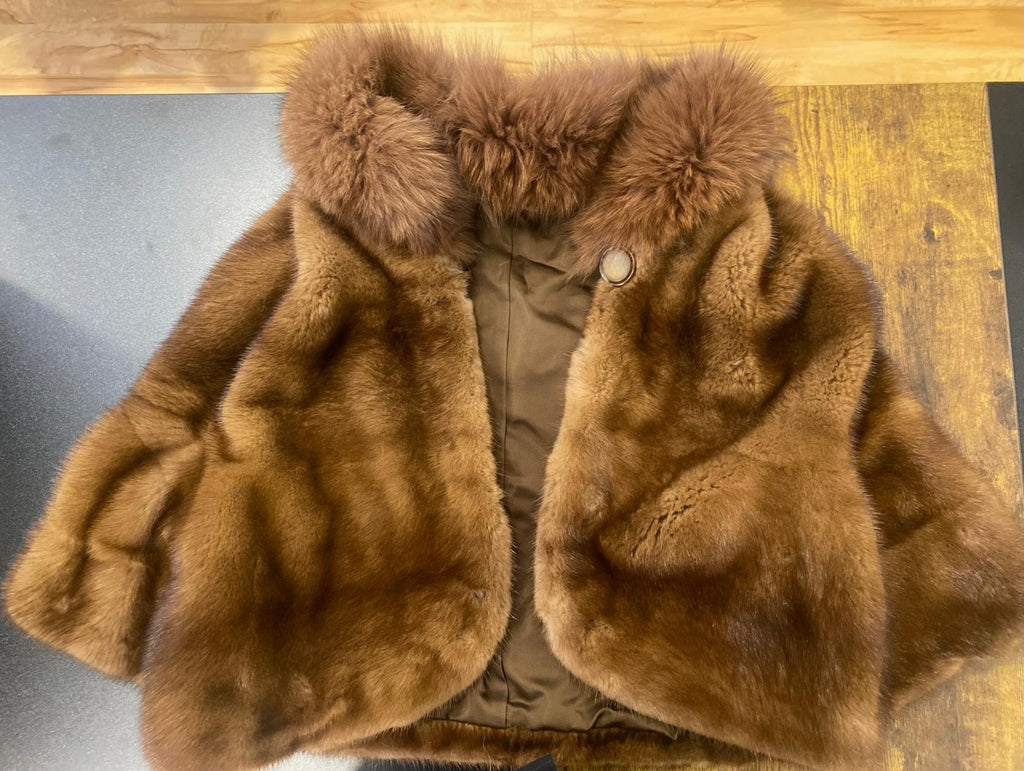 Giacca corta di Visone Demi Buff  € 590,00