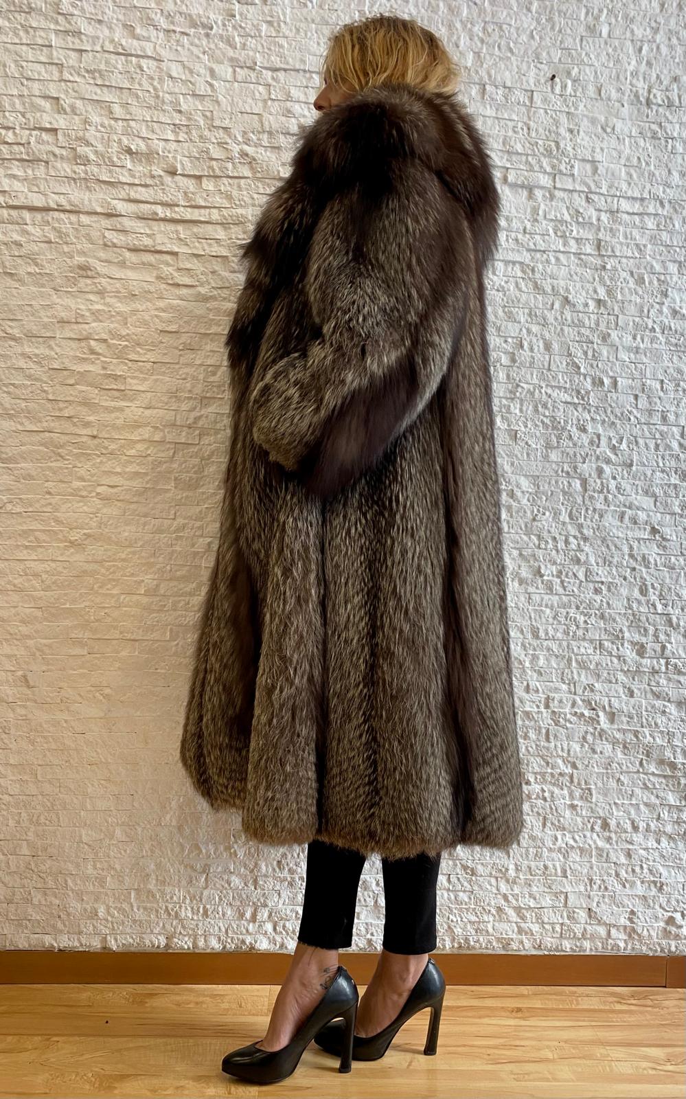 Cappotto di Volpe Argentata