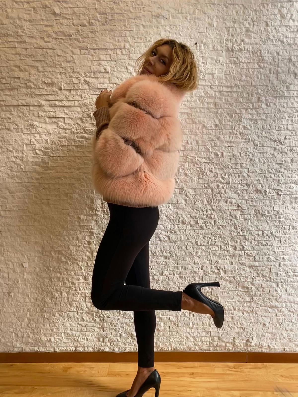 Giacca Volpe Rosa con Maniche Lana Amovibili e Intarsi Persiano € 690