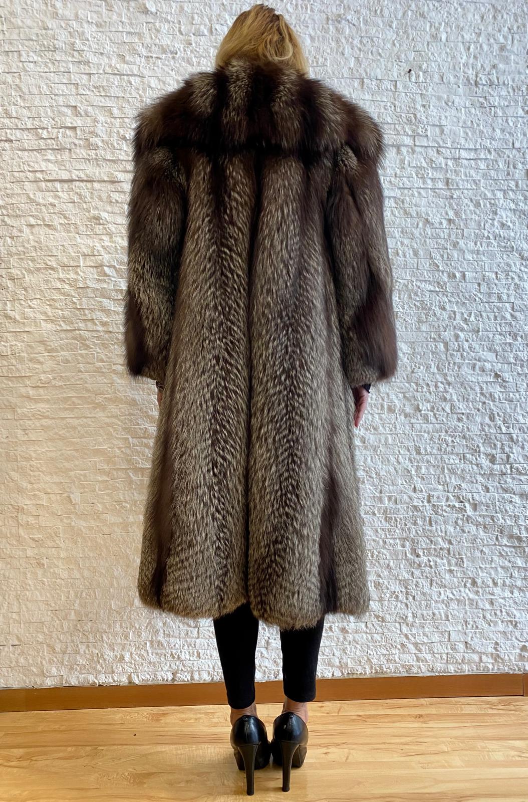 Cappotto di Volpe Argentata