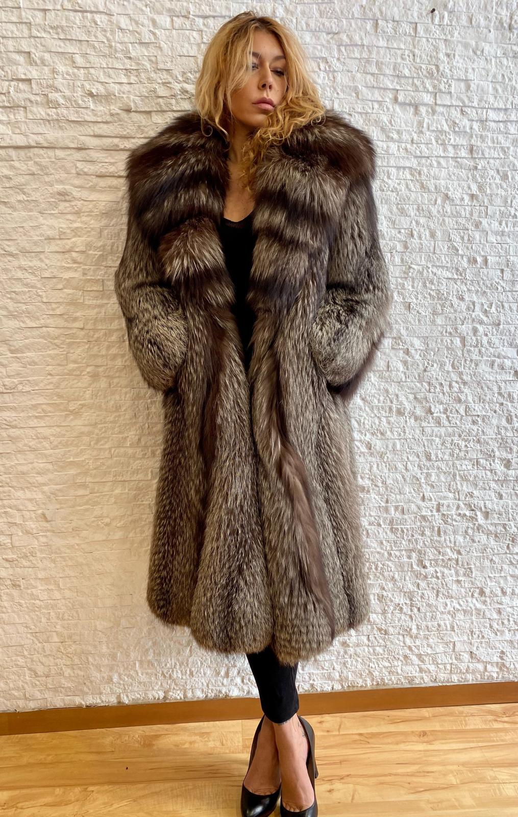 Cappotto di Volpe Argentata