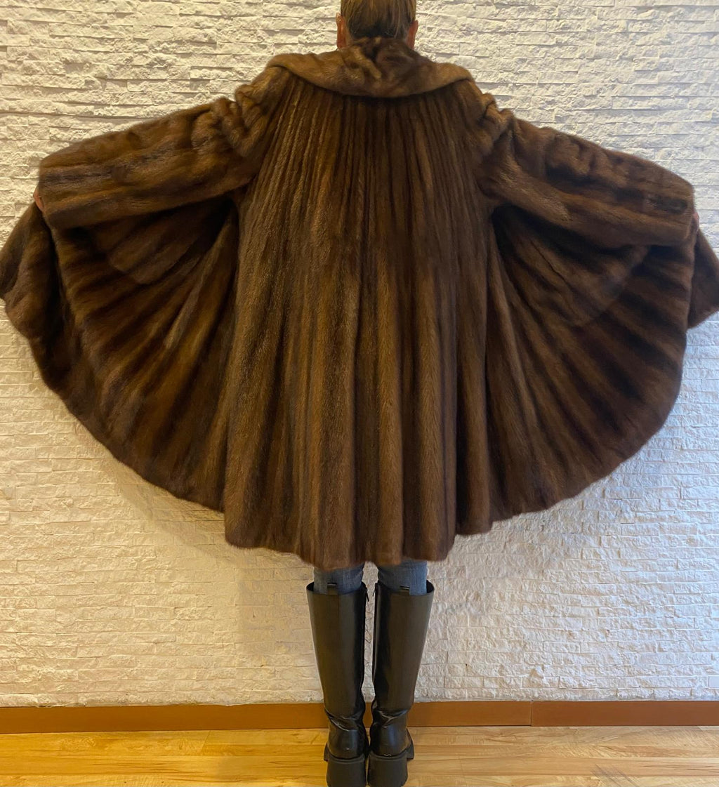 Cappotto di visone € 590
